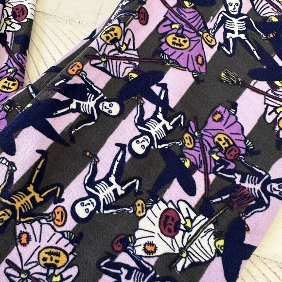 LuLaRoe Leggings Tween Halloween Trick or Treat Skeletons Witches Stripes Purple - Picture 2 of 9